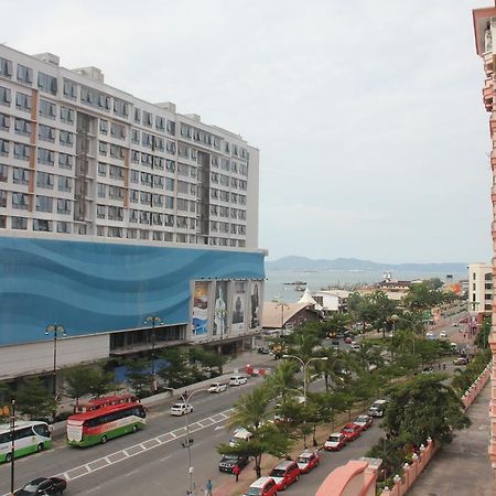 Marimari Marina Service Condo Kota Kinabalu Extérieur photo