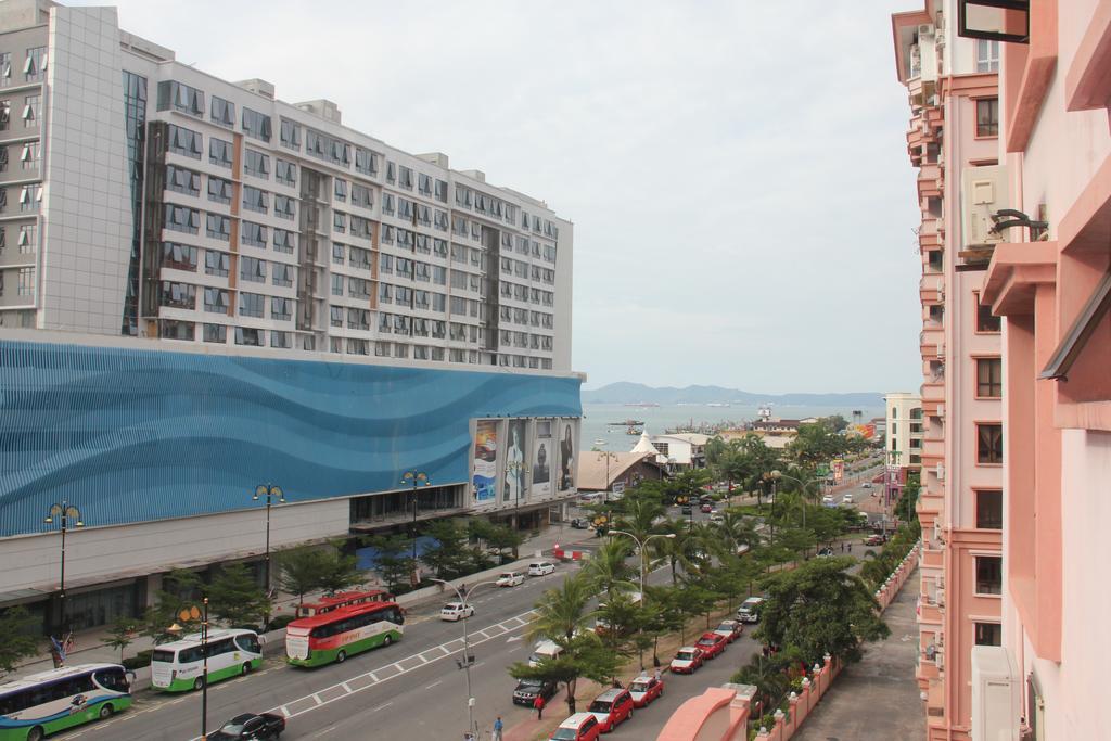 Marimari Marina Service Condo Kota Kinabalu Extérieur photo