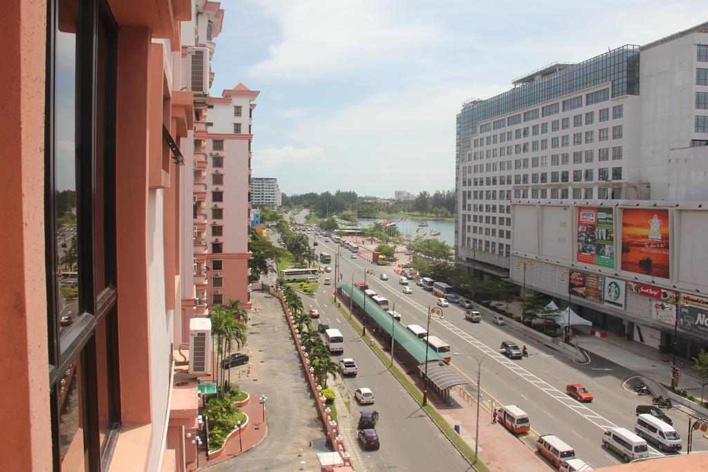 Marimari Marina Service Condo Kota Kinabalu Extérieur photo