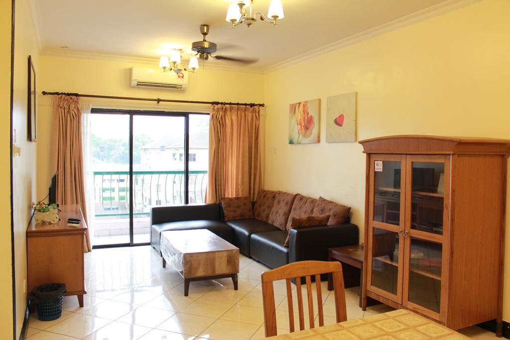 Marimari Marina Service Condo Kota Kinabalu Extérieur photo