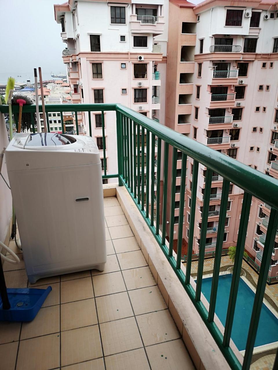 Marimari Marina Service Condo Kota Kinabalu Extérieur photo